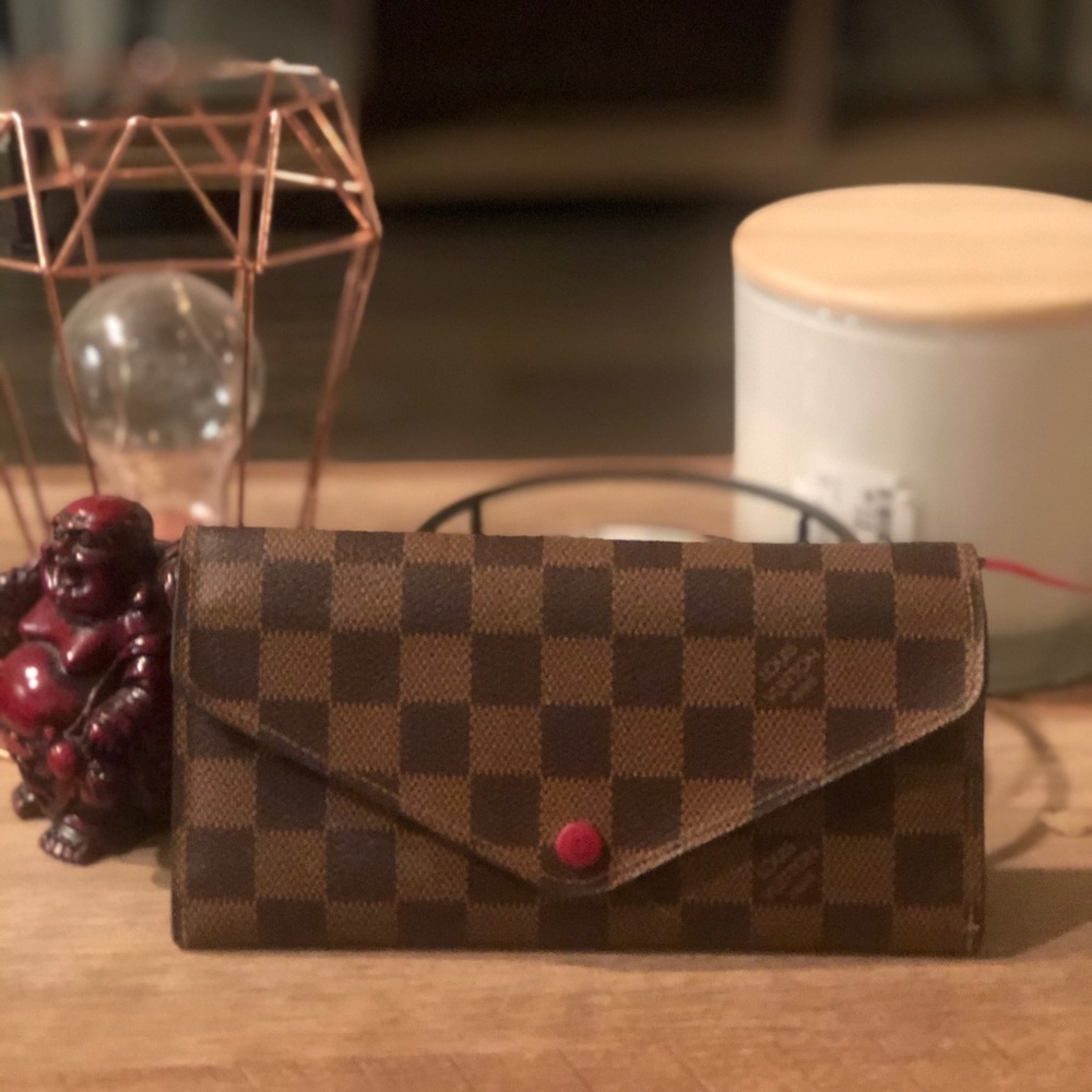 Louis Vuitton Sarah Wallet